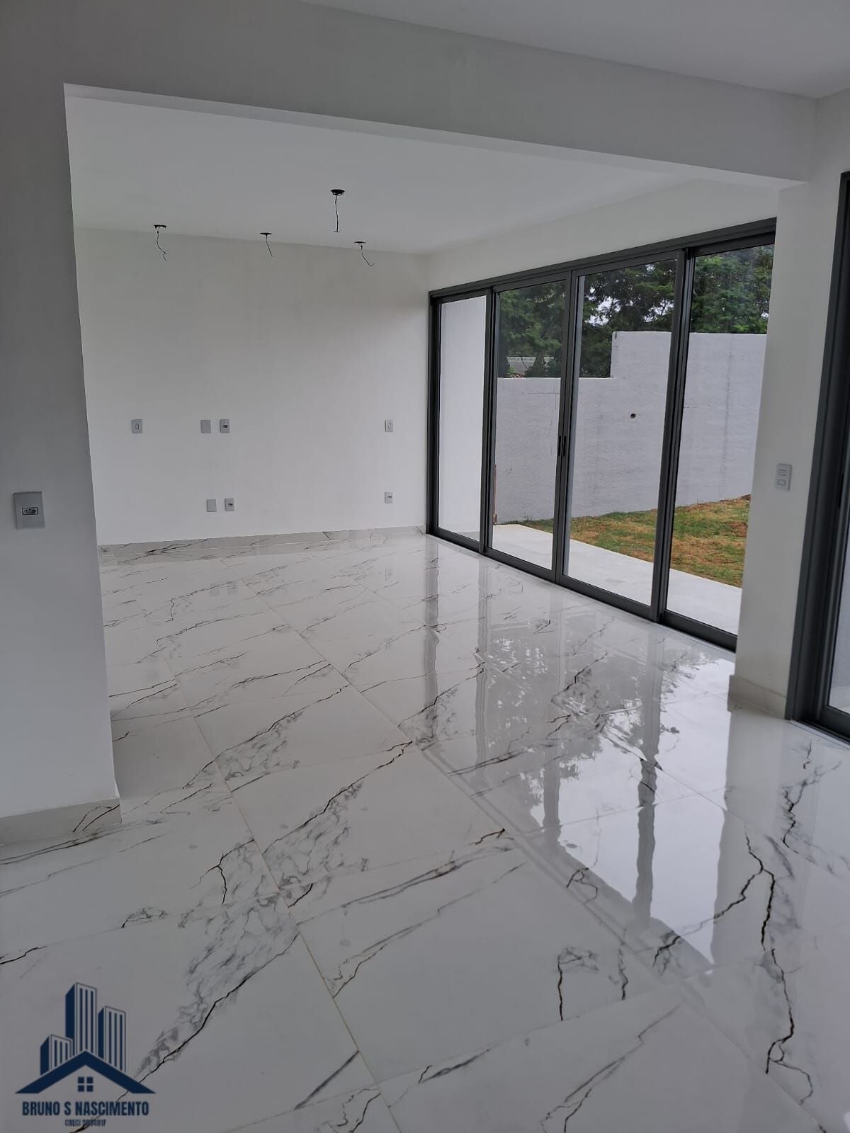 Casa à venda com 3 quartos, 1 suíte, 4 vagas e 116m² no Parque Rizzo II, Cotia (SP) — foto 5 de 24