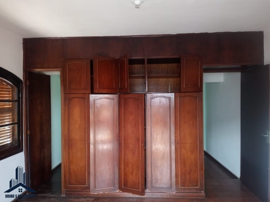 Casa à venda com 3 quartos, 1 suíte, 9 vagas e 200m² no Jardim Carmel, Cotia (SP) — foto 4 de 27