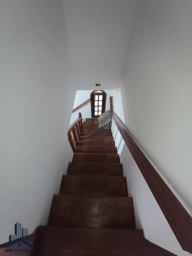 Casa à venda com 3 quartos, 1 suíte, 9 vagas e 200m² no Jardim Carmel, Cotia (SP) — foto 16 de 27