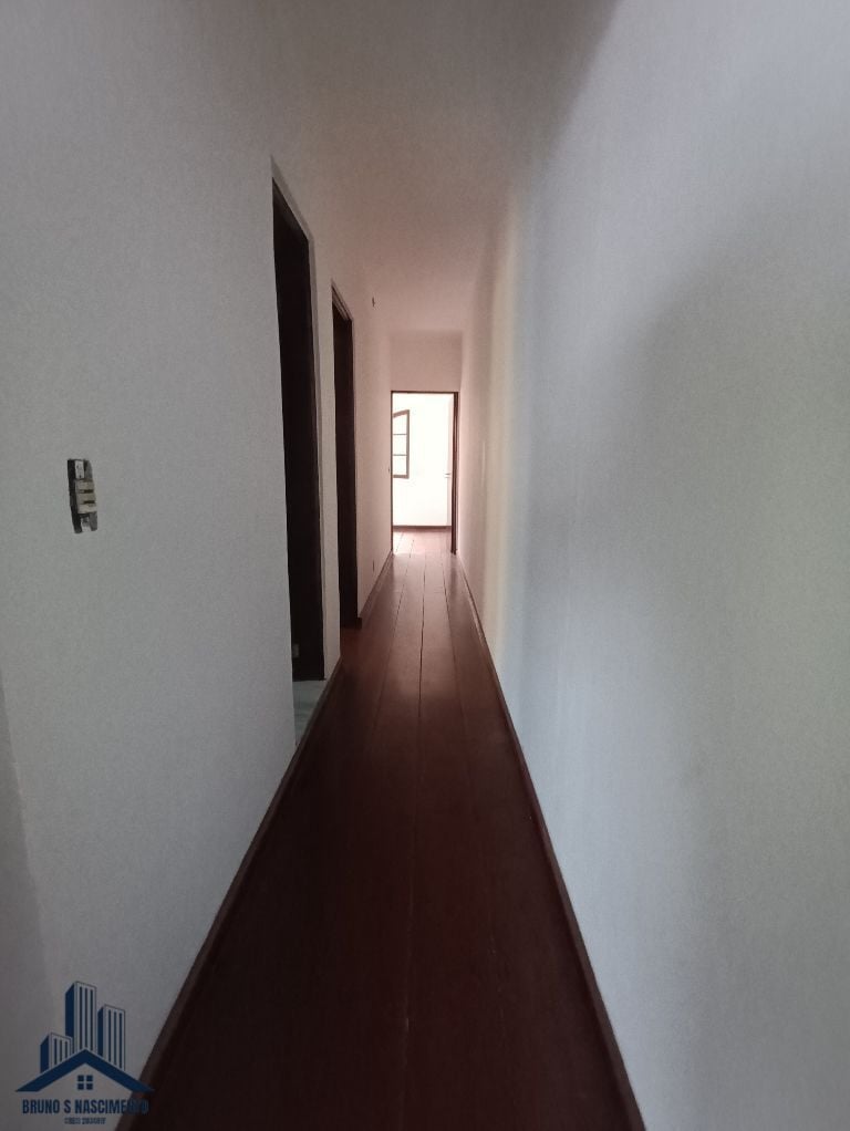 Casa à venda com 3 quartos, 1 suíte, 9 vagas e 200m² no Jardim Carmel, Cotia (SP) — foto 22 de 27