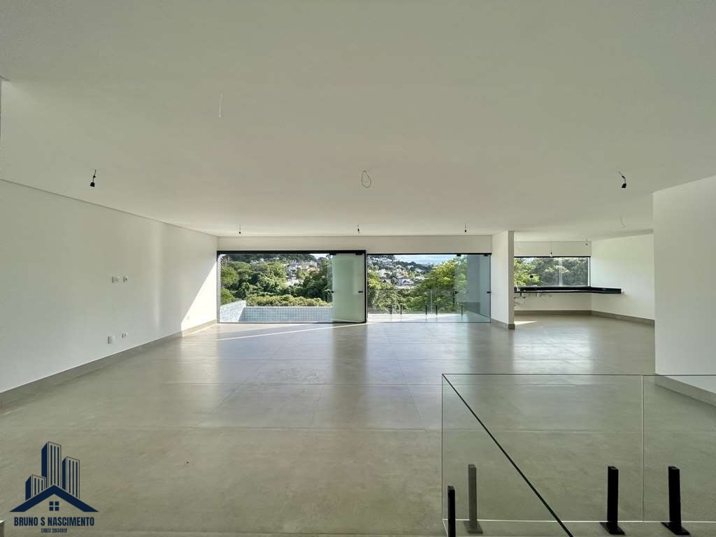 Casa à venda com 4 quartos, 4 suítes, 6 vagas e 400m² no Golf Gardens, Carapicuíba (SP) — foto 7 de 30