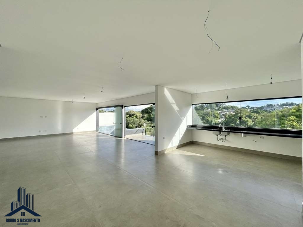 Casa à venda com 4 quartos, 4 suítes, 6 vagas e 400m² no Golf Gardens, Carapicuíba (SP) — foto 25 de 30