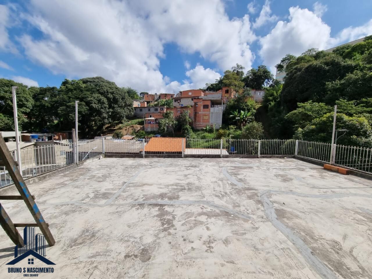 Casa à venda com 6 quartos, 1 suíte, 5 vagas e 250m² no Jardim Lina, Cotia (SP) — foto 16 de 29