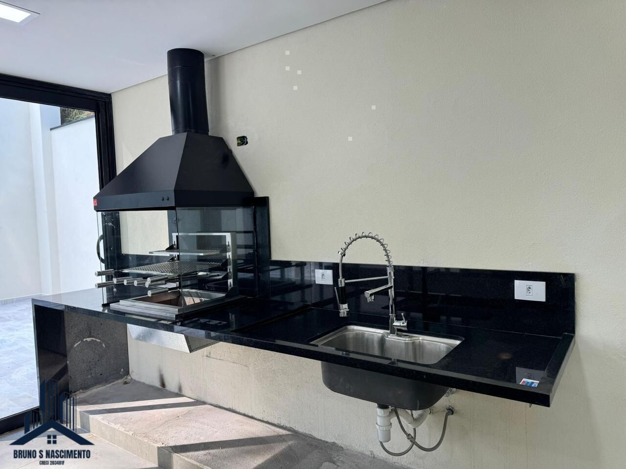 Casa à venda com 3 quartos, 1 suíte, 4 vagas e 382m² no Jardim Rosemary, Itapevi (SP) — foto 10 de 30
