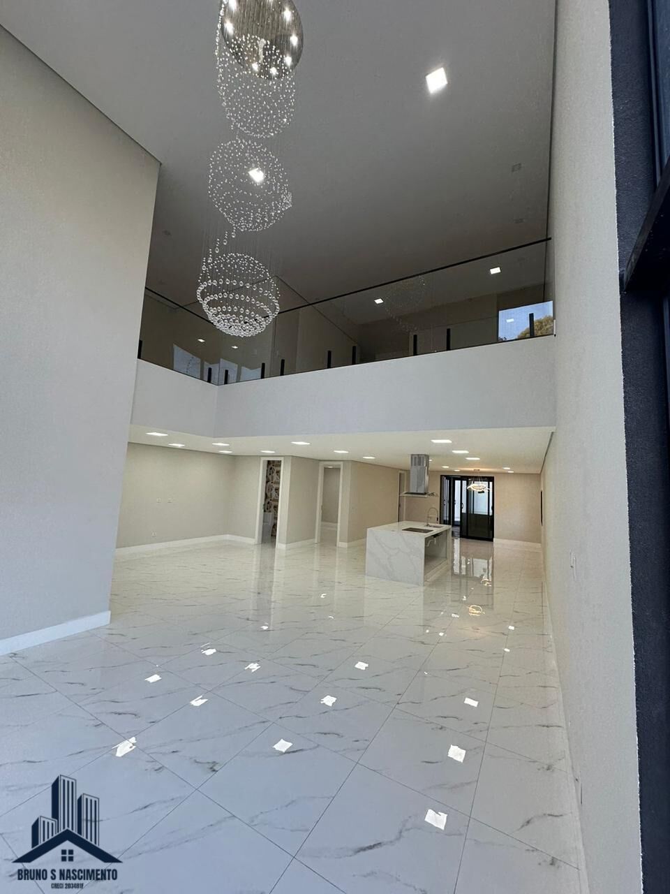 Casa à venda com 3 quartos, 1 suíte, 4 vagas e 382m² no Jardim Rosemary, Itapevi (SP) — foto 21 de 30