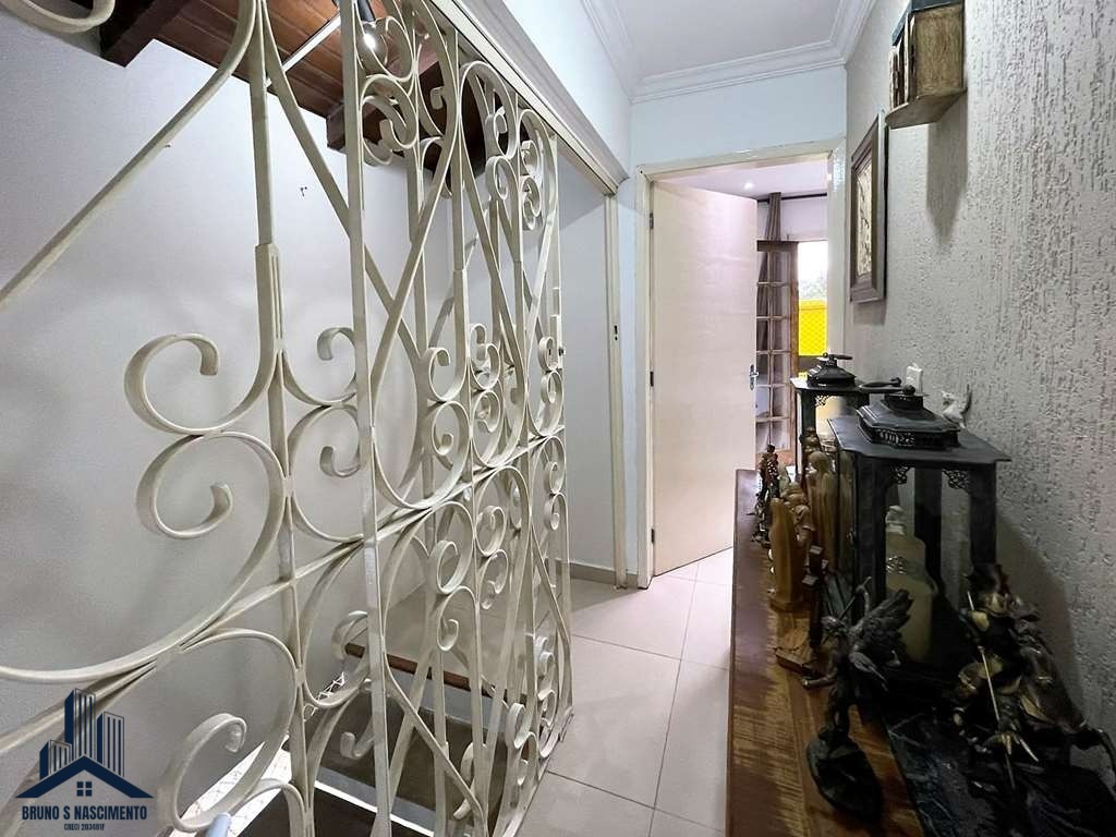 Casa à venda com 3 quartos, 3 suítes, 7 vagas e 180m² no Jardim Semiramis, Cotia (SP) — foto 20 de 30