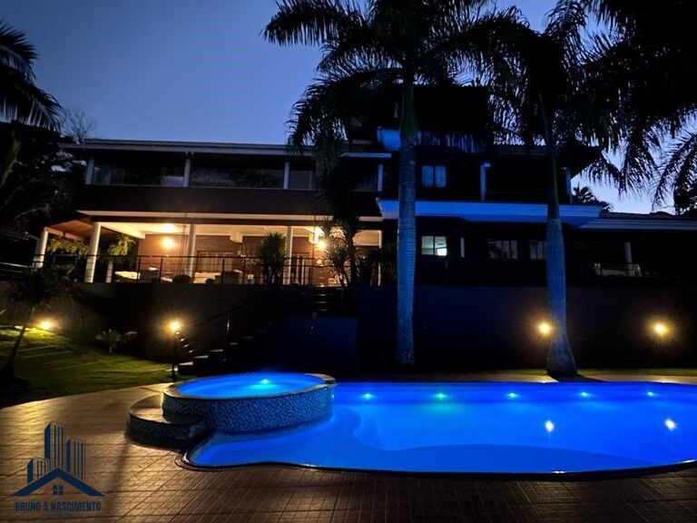 Casa para alugar com 5 quartos, 5 suítes, 6 vagas e 890m² no Chácara Santa Lúcia, Carapicuíba (SP) — foto 17 de 30