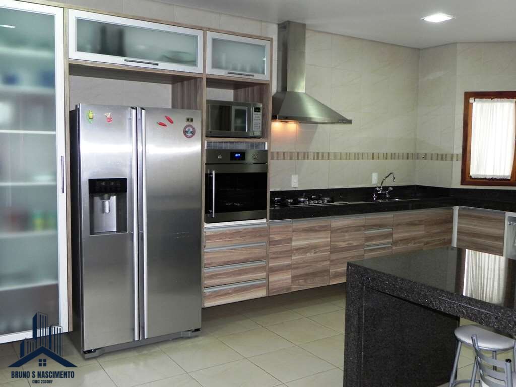 Casa para alugar com 5 quartos, 5 suítes, 6 vagas e 890m² no Chácara Santa Lúcia, Carapicuíba (SP) — foto 18 de 30