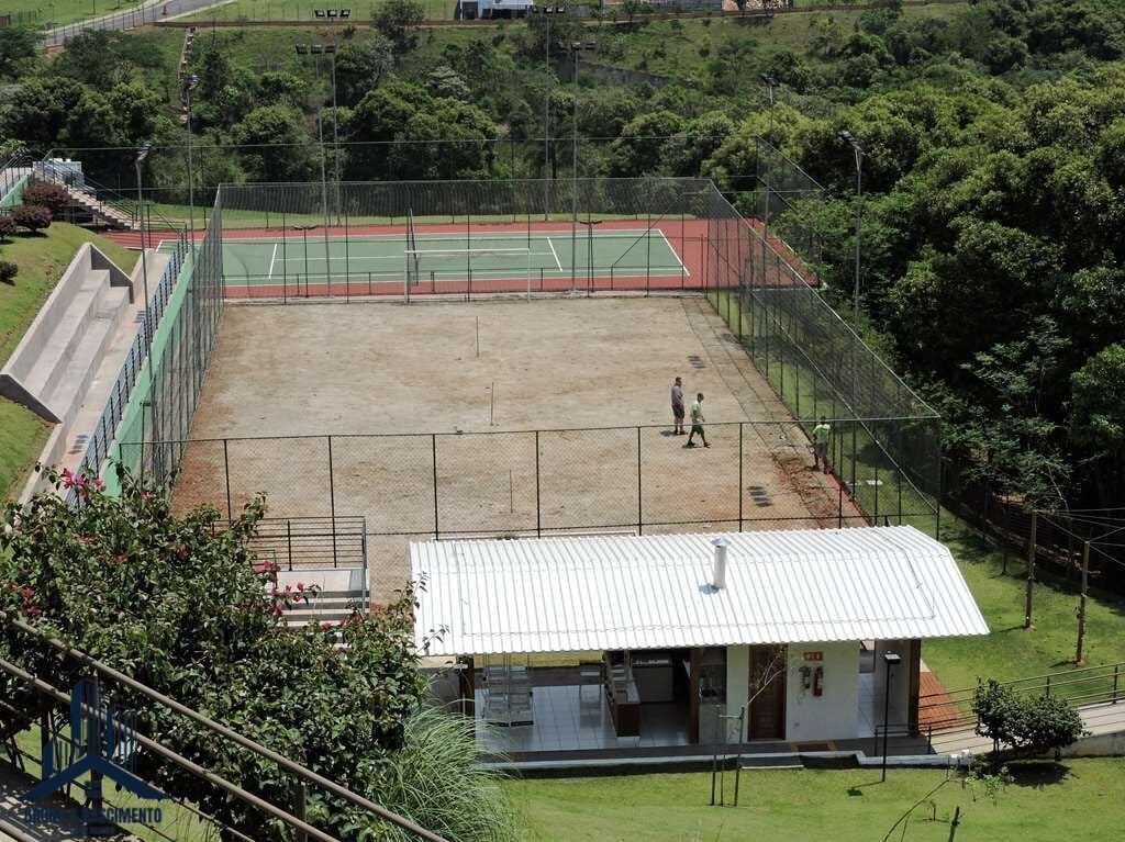 Casa à venda com 4 quartos, 4 suítes, 4 vagas e 307m² no Granja Viana, Carapicuíba (SP) — foto 28 de 30