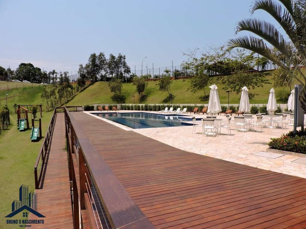 Casa à venda com 4 quartos, 4 suítes, 4 vagas e 307m² no Granja Viana, Carapicuíba (SP) — foto 17 de 30