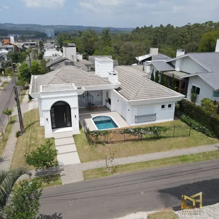 Casa à venda no bairro Bosque do Repouso em Criciúma/SC