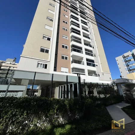 Apartamento à venda no bairro Comerciário em Criciúma/SC
