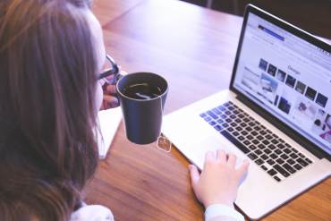 Home office definitivo? Para 74% das empresas no Brasil, a resposta é sim.