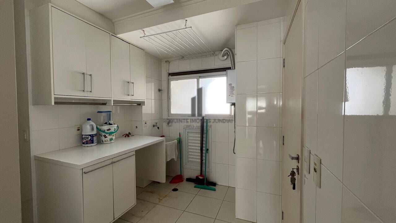 Apartamento, 3 quartos, 216 m² - Foto 27