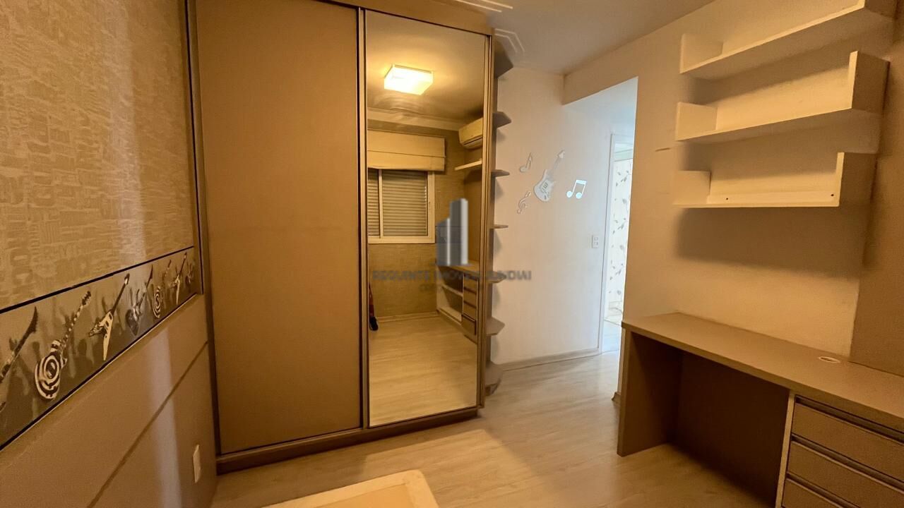 Apartamento, 3 quartos, 216 m² - Foto 11