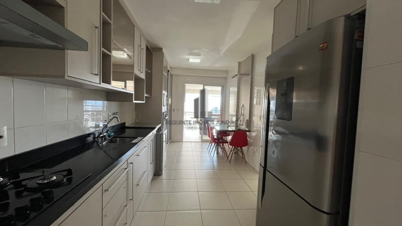 Apartamento, 3 quartos, 216 m² - Foto 23