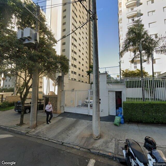 Imagem estática do "Street View" da localização