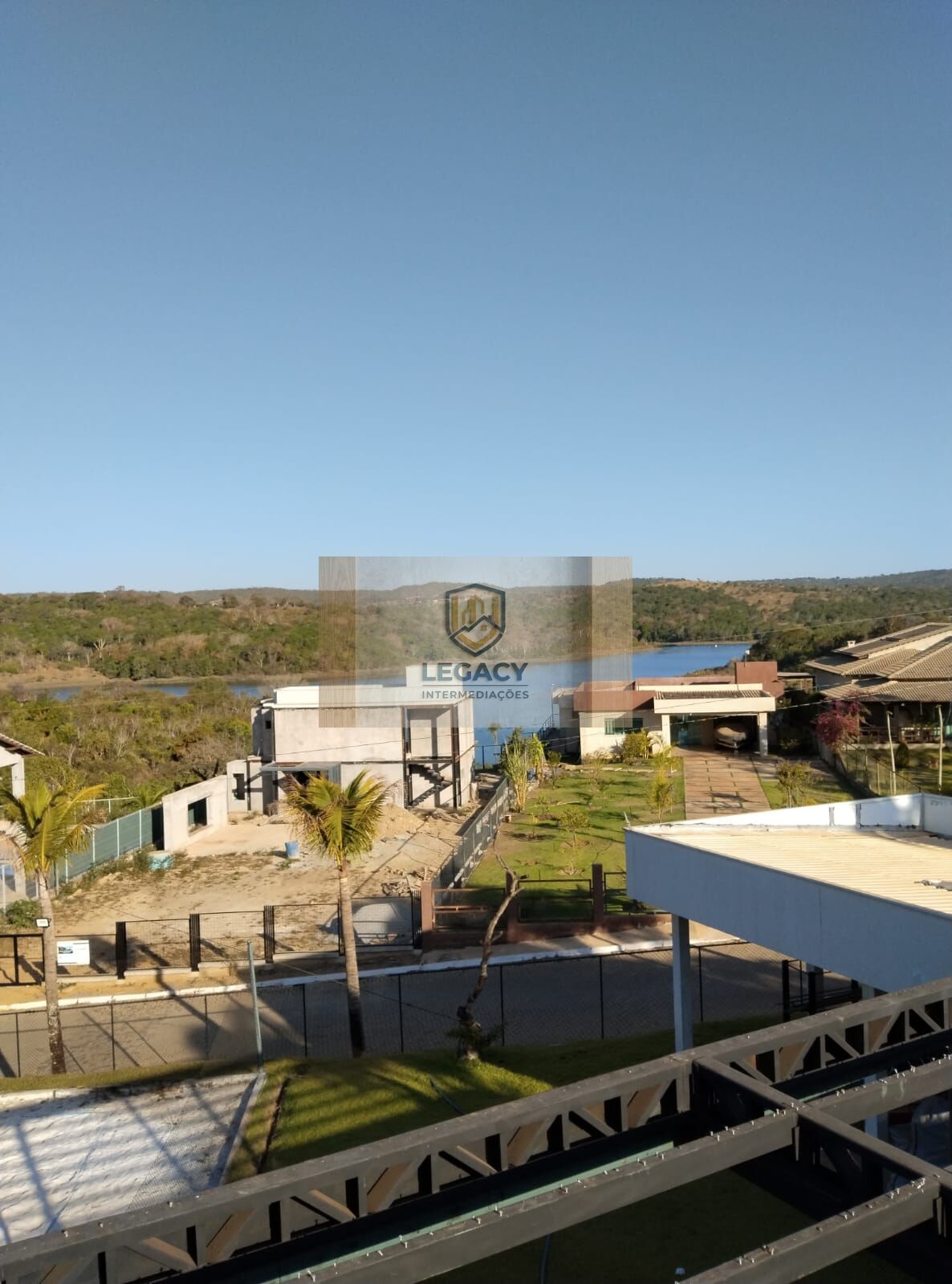 Casa de cinema mobiliada, Condomínio em Corumbá,