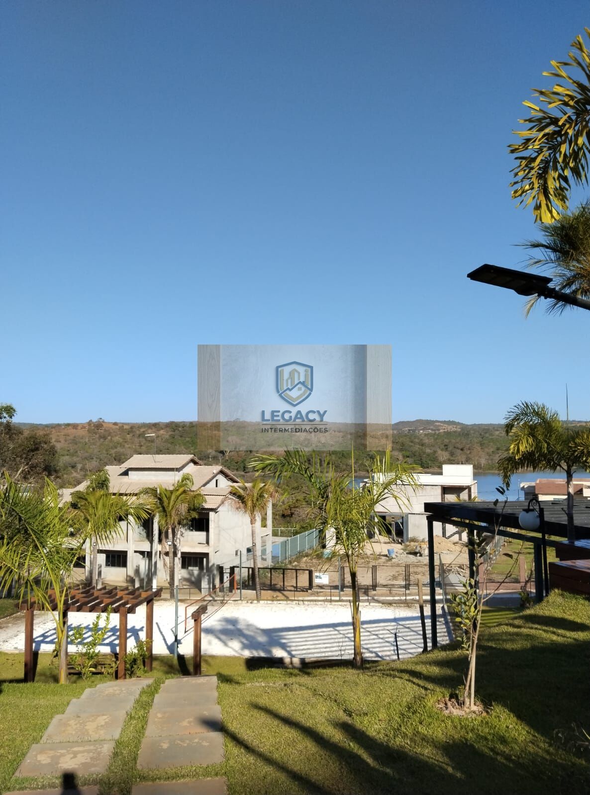 Casa de cinema mobiliada, Condomínio em Corumbá,
