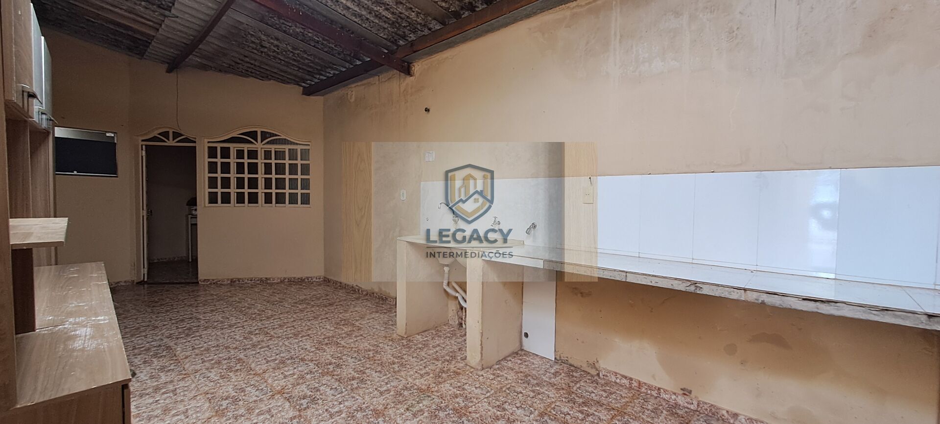 Casa espaçosa à venda em Taguatinga