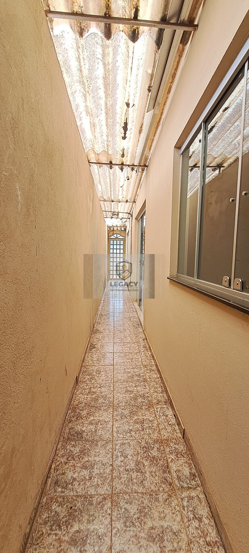 Casa espaçosa à venda em Taguatinga