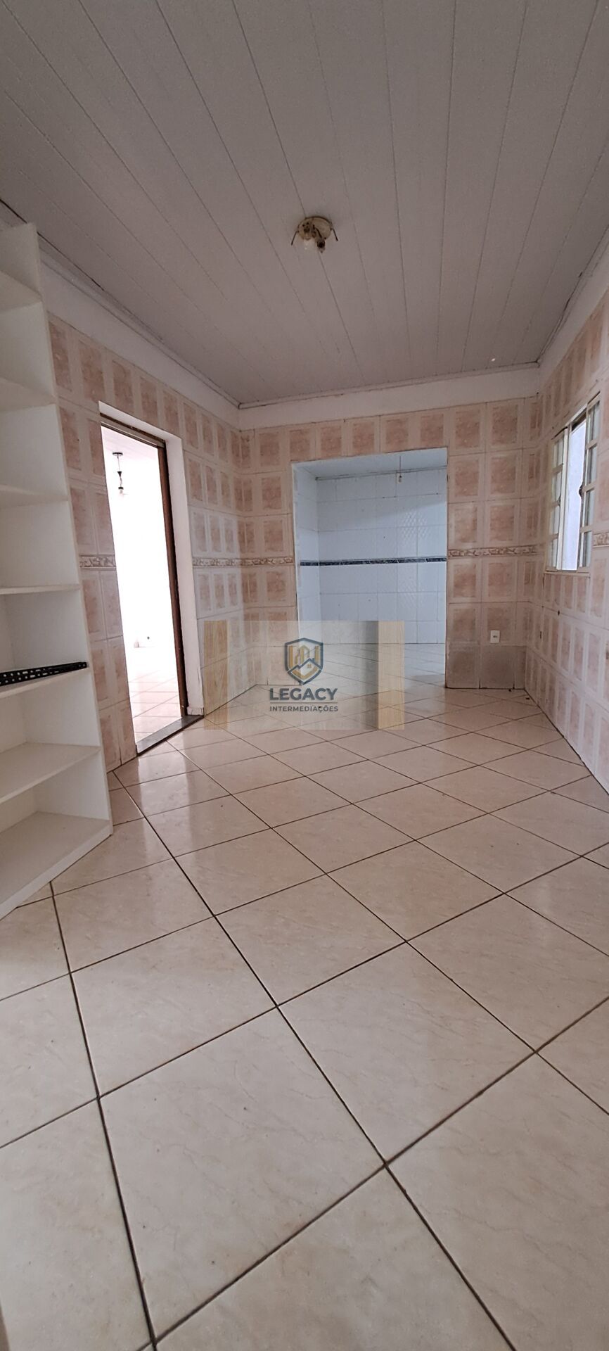 Casa em Condomínio, com localização Imbatível