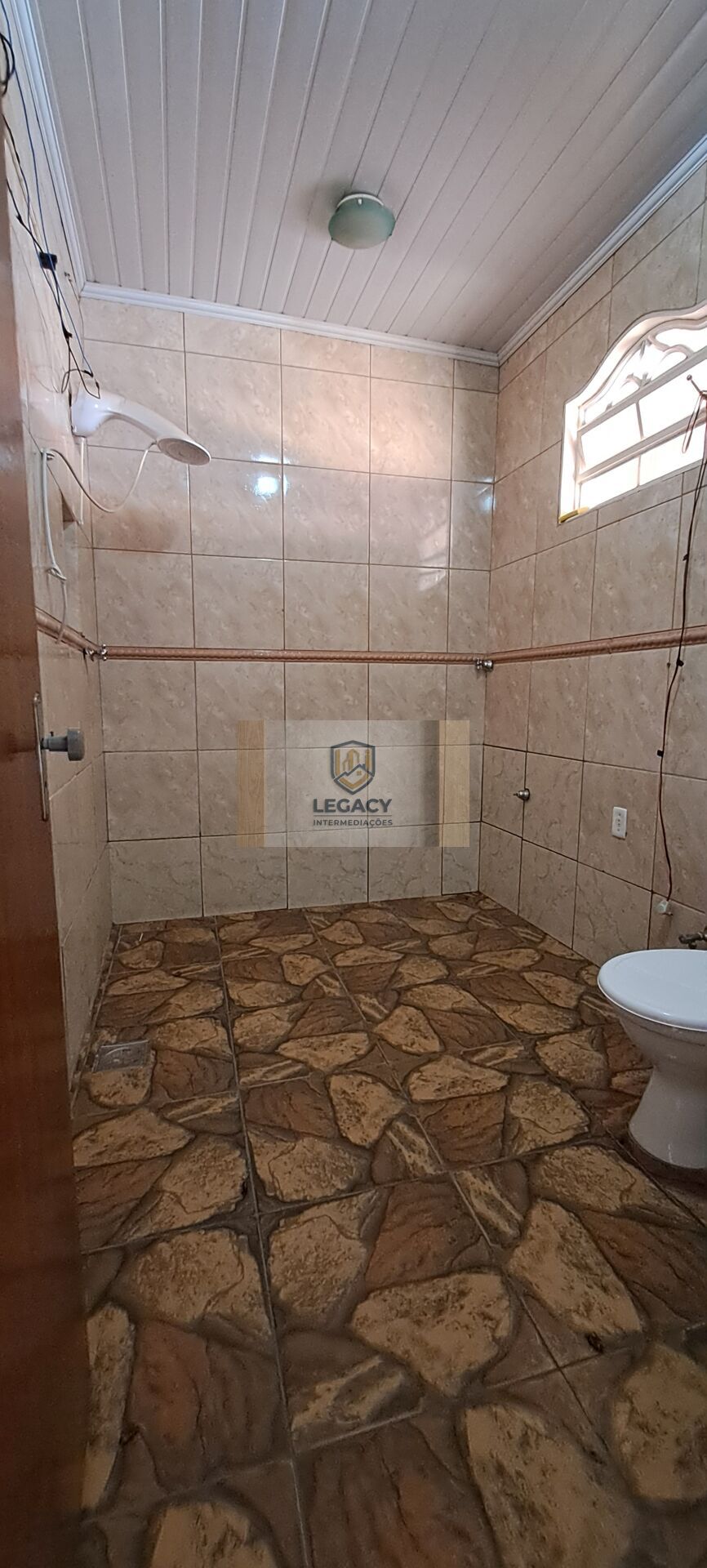 Casa em Condomínio, com localização Imbatível
