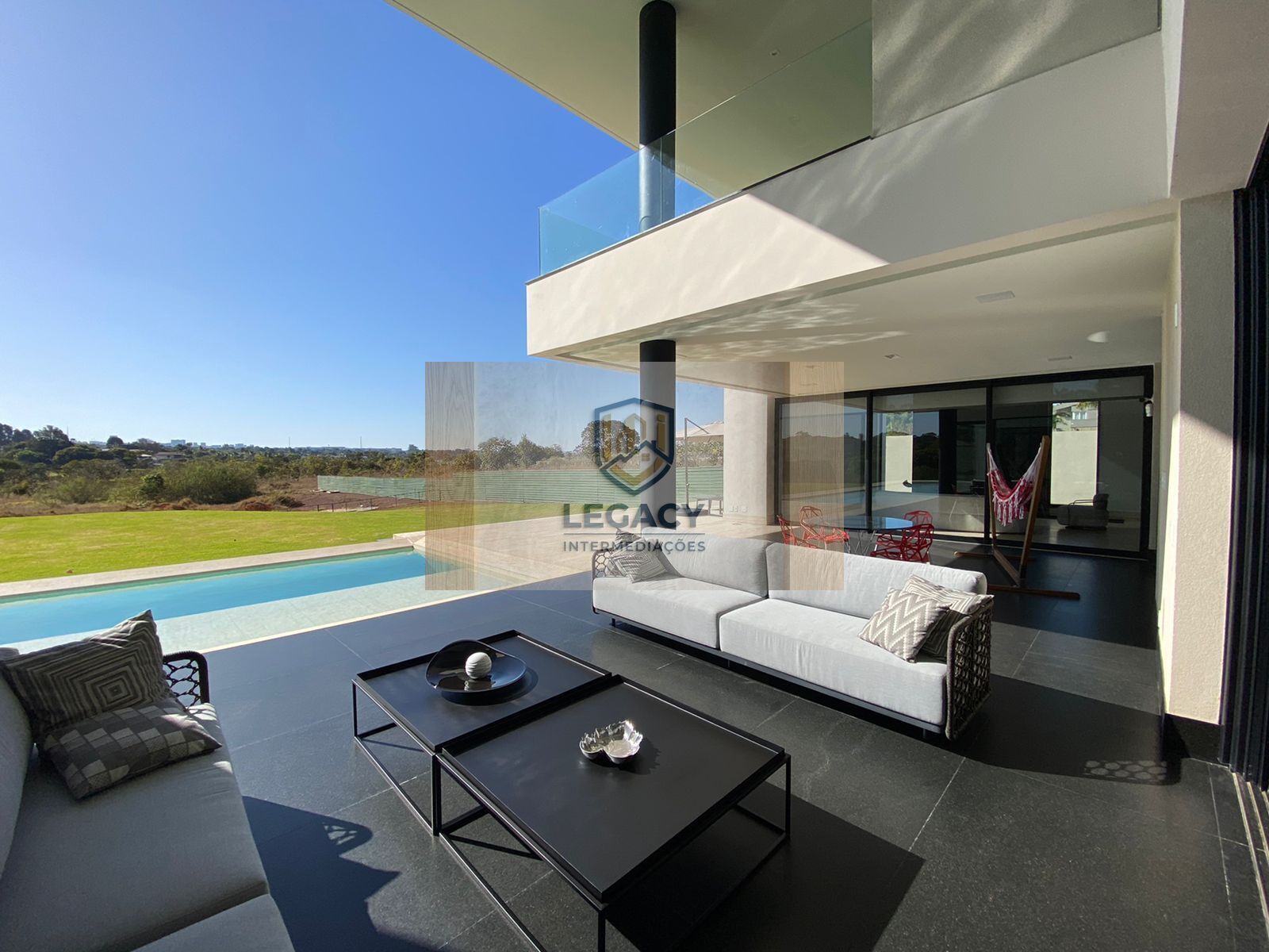 Casa Alto Padrão ponta de picolé Lago Sul