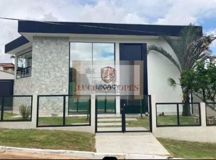 Casa à venda no bairro Setor Habitacional Arniqueira (Águas Claras) - Brasília/DF