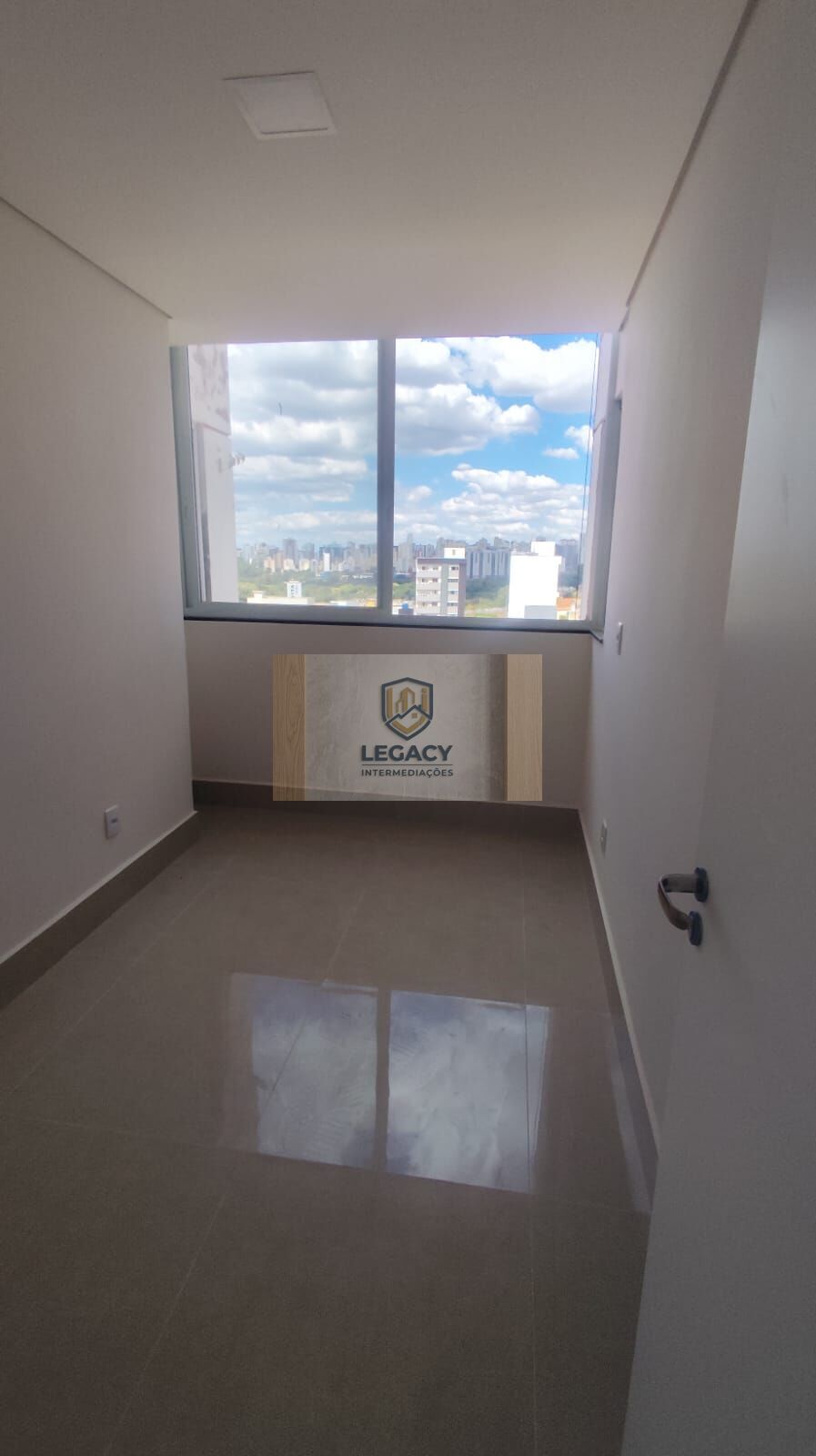 Cobertura na entrada de Vicente Pires, Brasília/DF