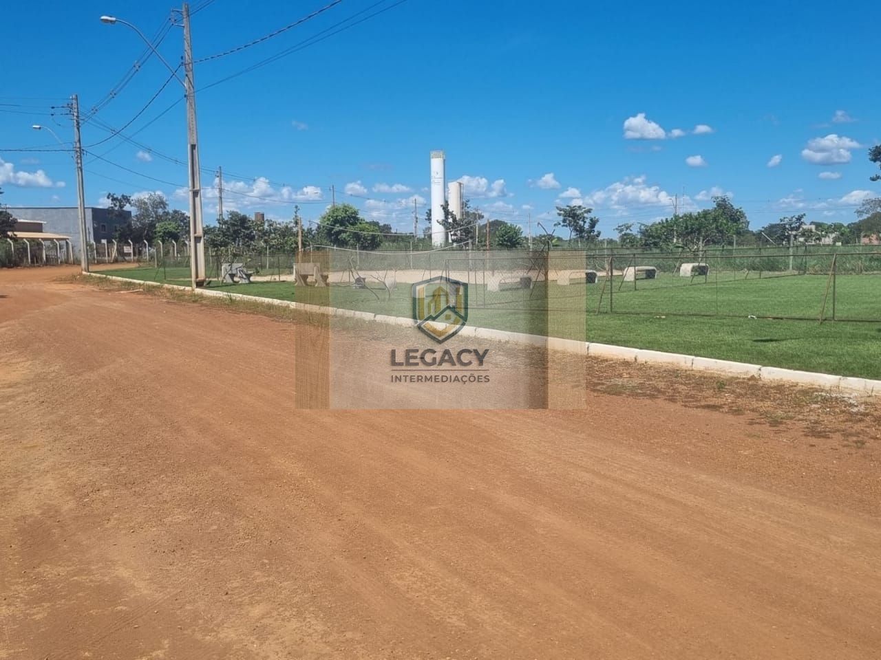 Terreno em Condomínio fechado com lazer no Corumbá