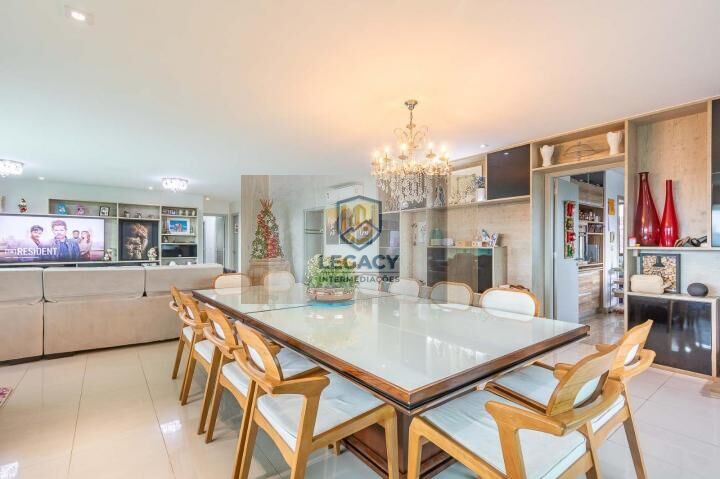 Apartamento Alto Padrão com vista livre e 1 por andar