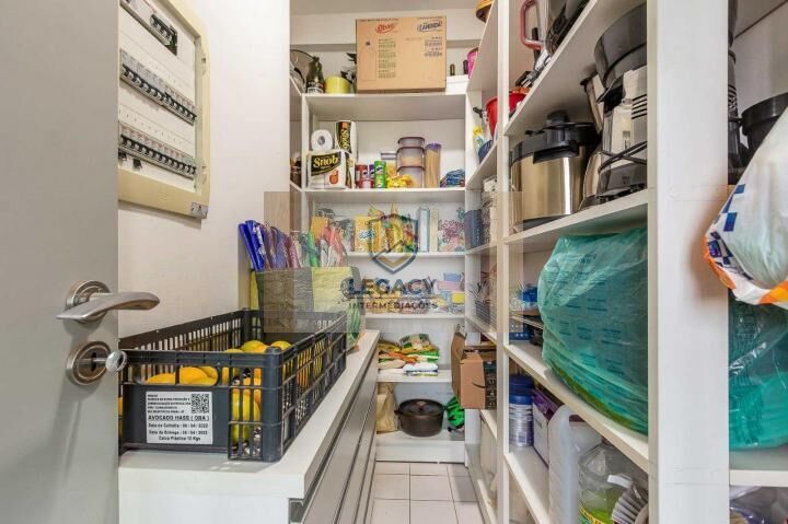 Apartamento Alto Padrão com vista livre e 1 por andar