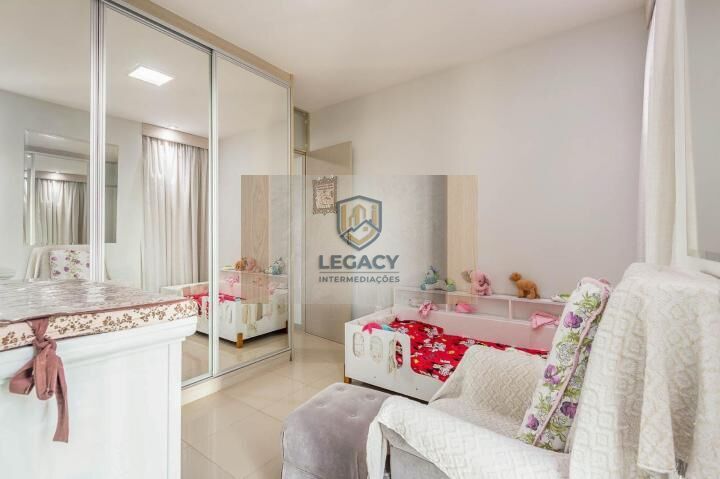 Apartamento Alto Padrão com vista livre e 1 por andar