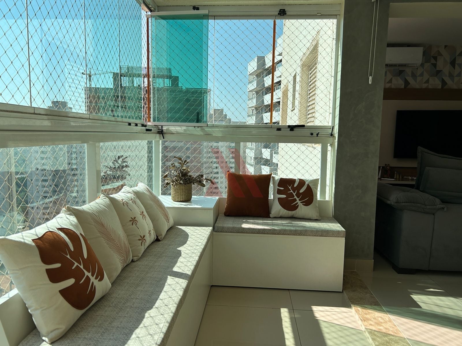 Apartamento, 3 quartos, 108 m² - Foto 2