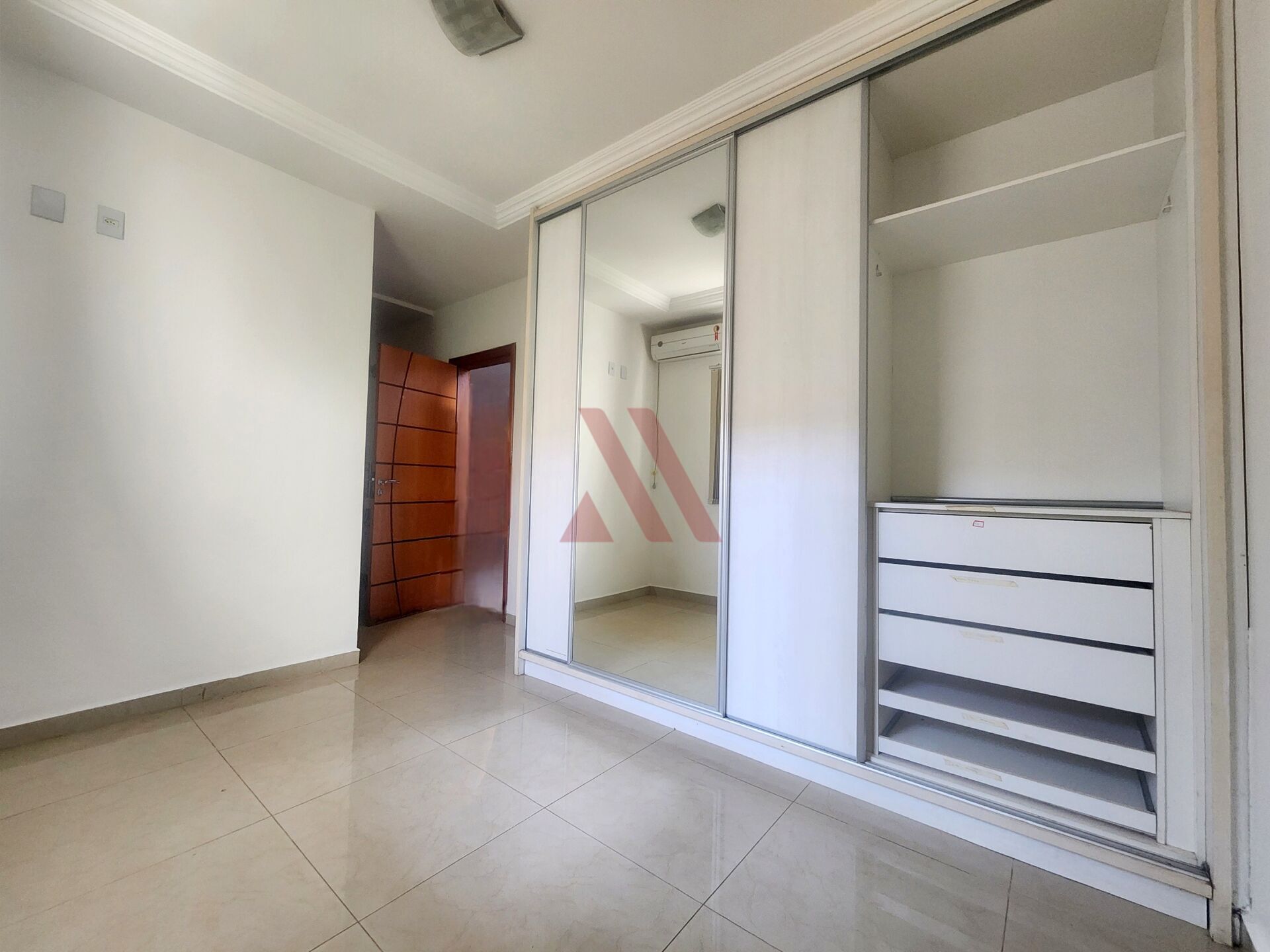 Sobrado, 6 quartos, 171 m² - Foto 10