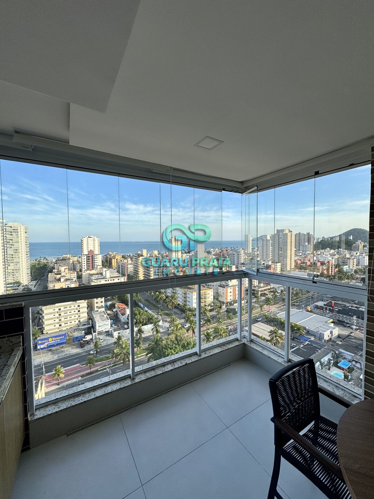 Apartamento para alugar no bairro Enseada - Guarujá/SP