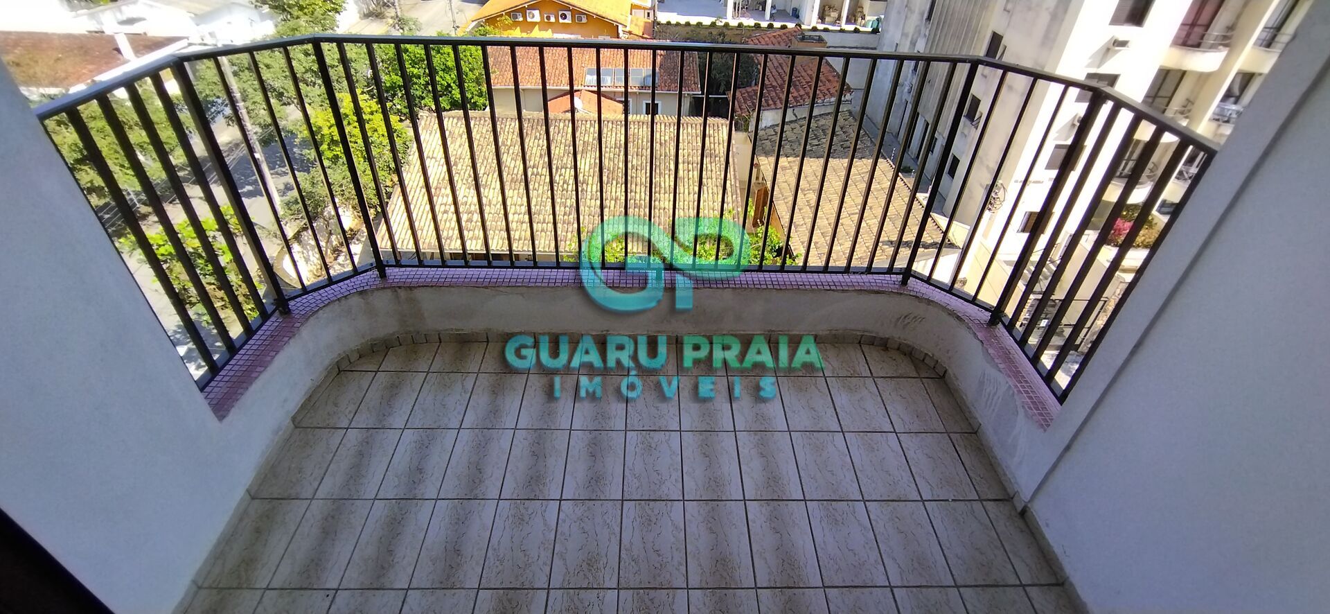 Apartamento à venda no bairro Astúrias - Guarujá/SP