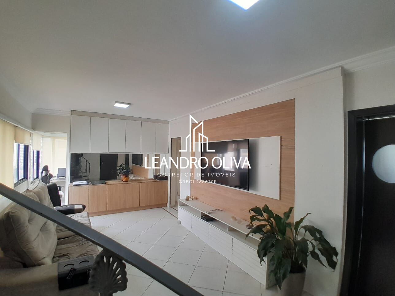 Apartamento, 3 quartos, 180 m² - Foto 2