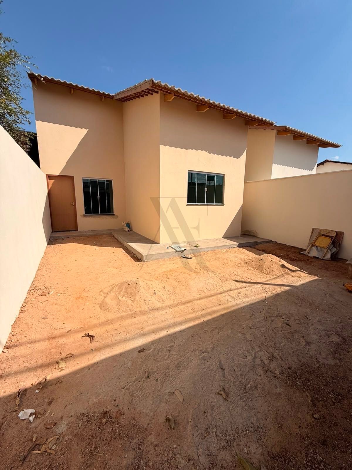 Casa, 3 quartos, 92 m² - Foto 1