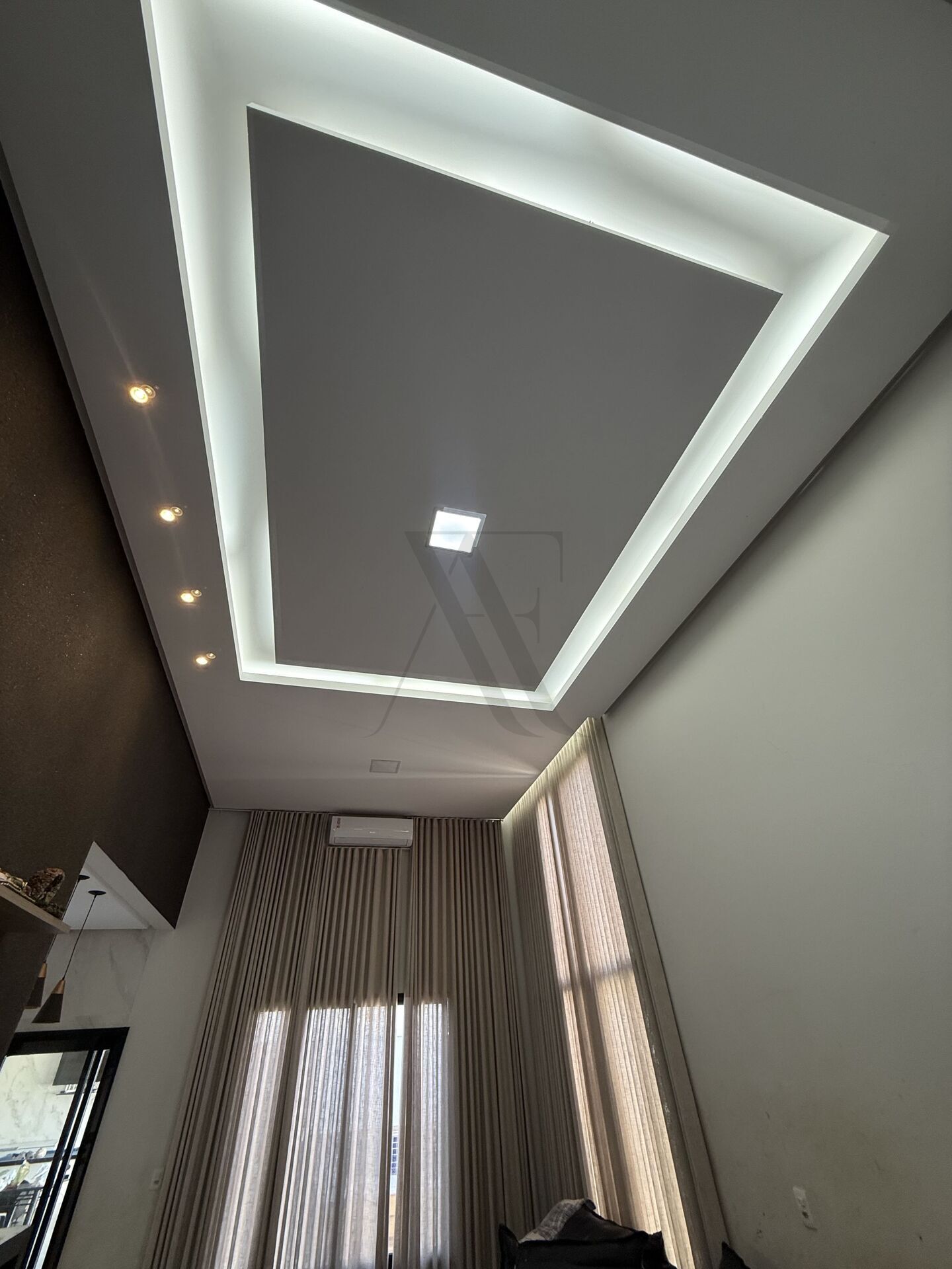 Casa, 3 quartos, 239 m² - Foto 3