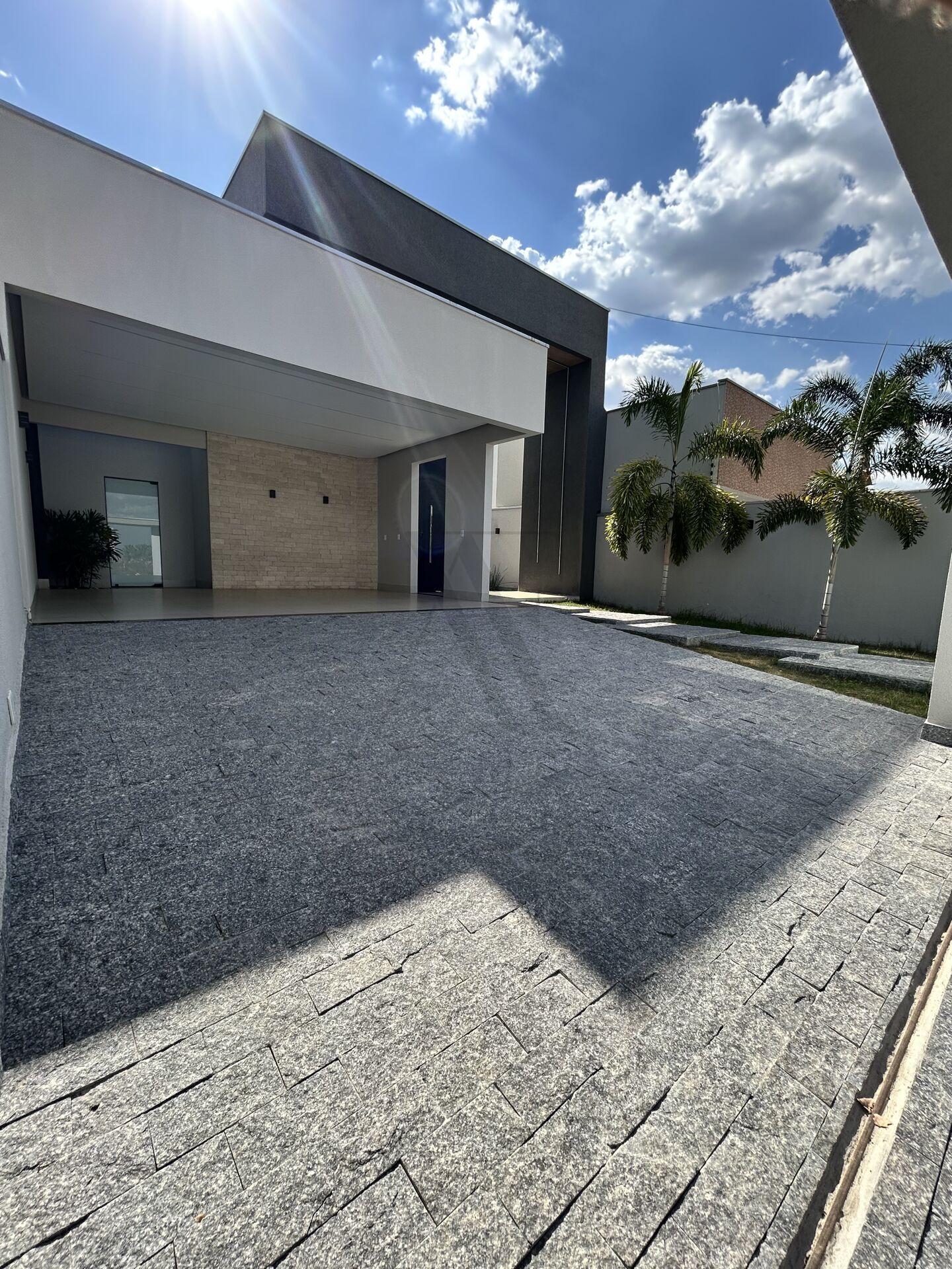 Casa, 3 quartos, 197 m² - Foto 1