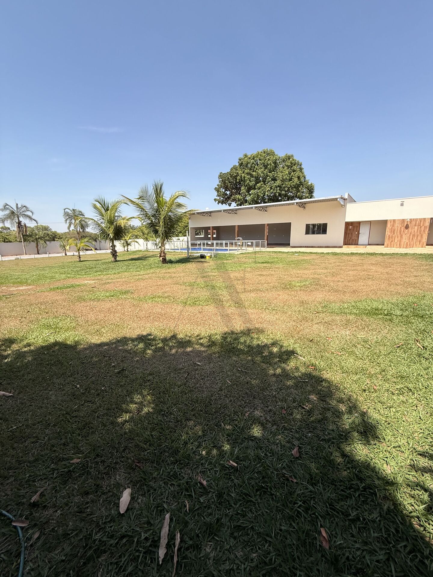 Chácara, 5 quartos, 2200 m² - Foto 4