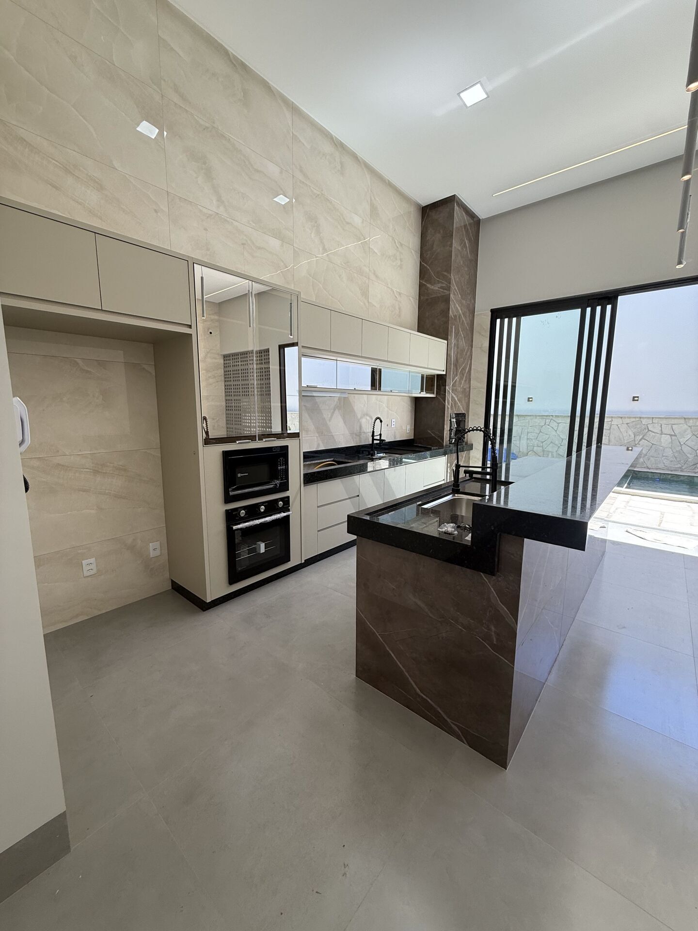 Casa, 3 quartos, 241 m² - Foto 17