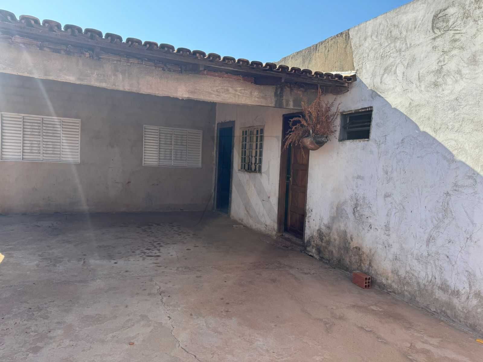 Casa, 3 quartos, 360 m² - Foto 2