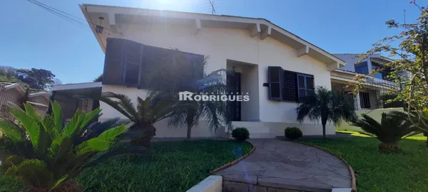 Casa à venda no bairro Barcelos em Cachoeira do Sul/RS