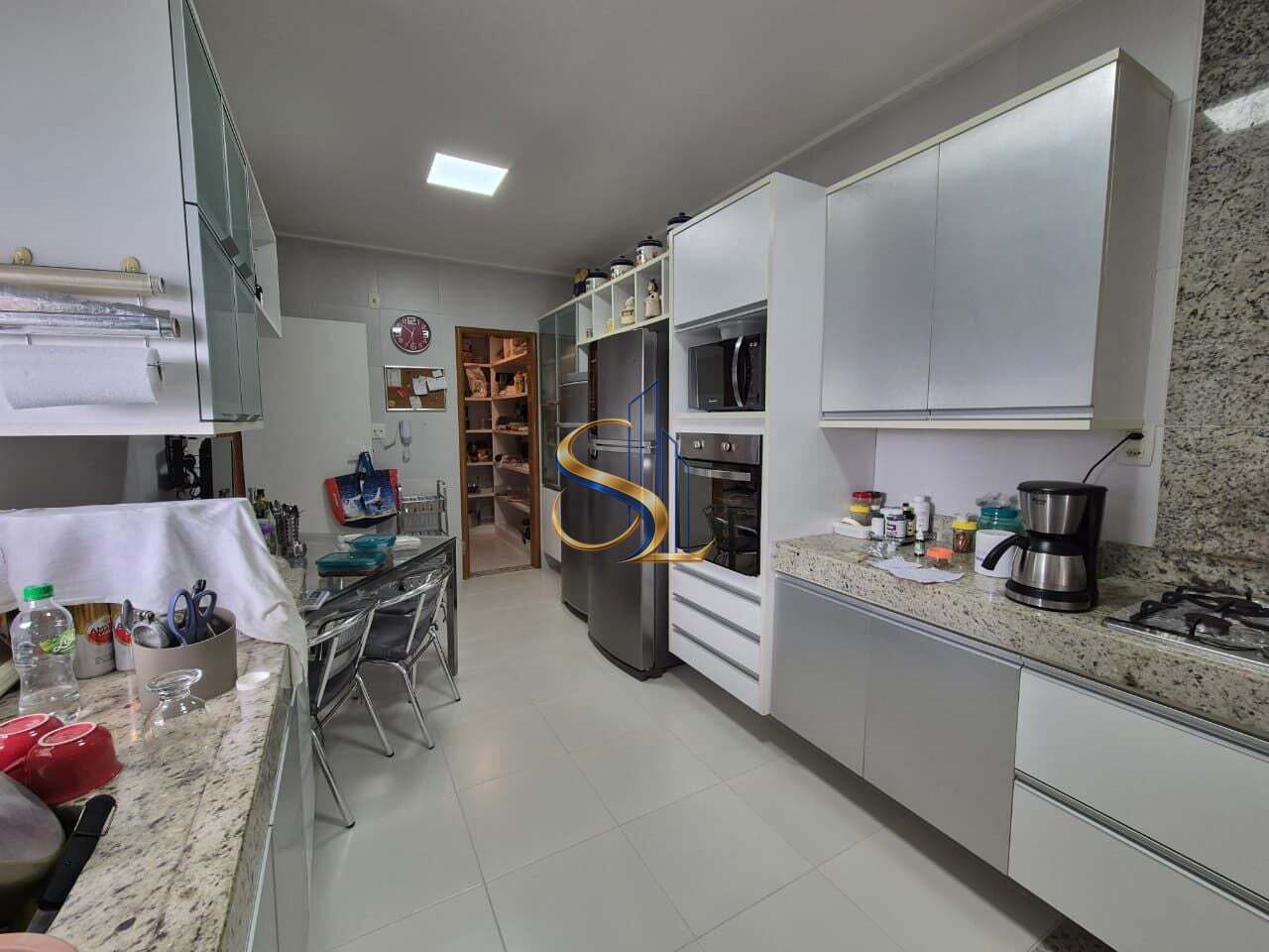 Apartamento, 4 quartos, 236 m² - Foto 11