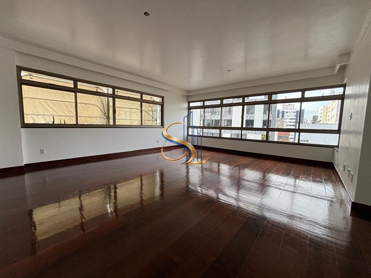 Apartamento, 4 quartos, 228 m² - Foto 4