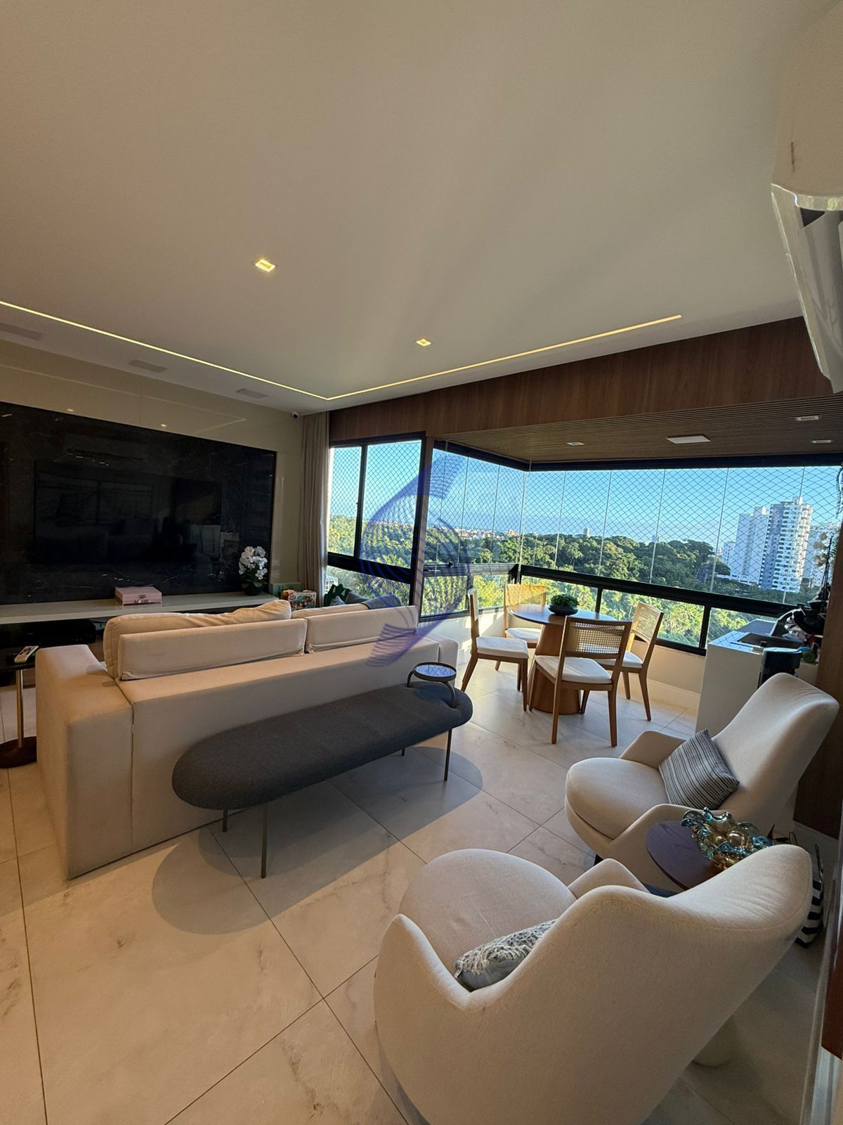Apartamento, 3 quartos, 120 m² - Foto 2