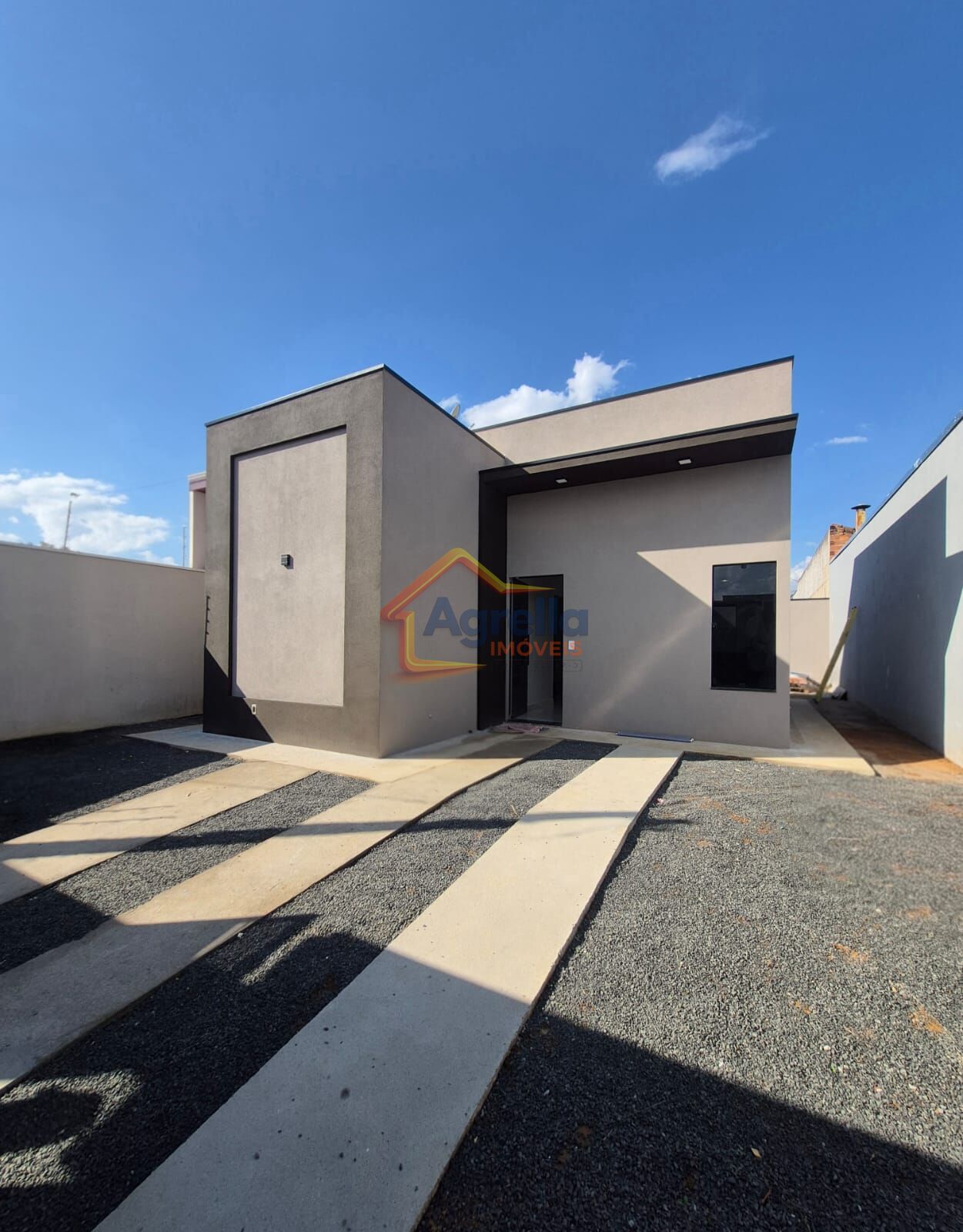 Casa, 2 quartos, 55 m² - Foto 1